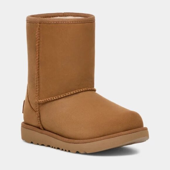 UGG Kids Classic II Weather Short Boot - Picture 1 of 4